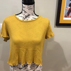 Yellow lettuce edge crop top